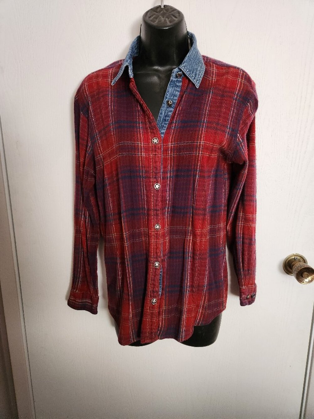 Wrangler Blues Red Plaid Flannel button down shirt with denim trim